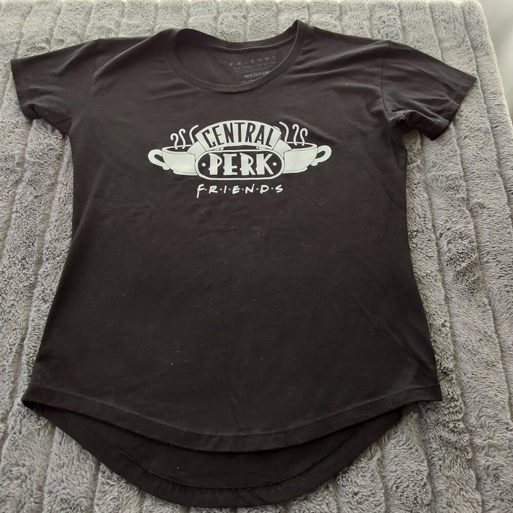 Friends TV Show T-Shirt - Central Perk - Women's - Size Medium